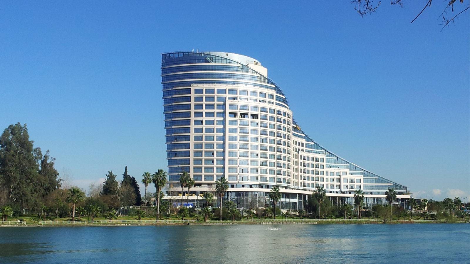 24.05.2013 Adana Sheraton Hotel, designed by iki design group is due to be completed.